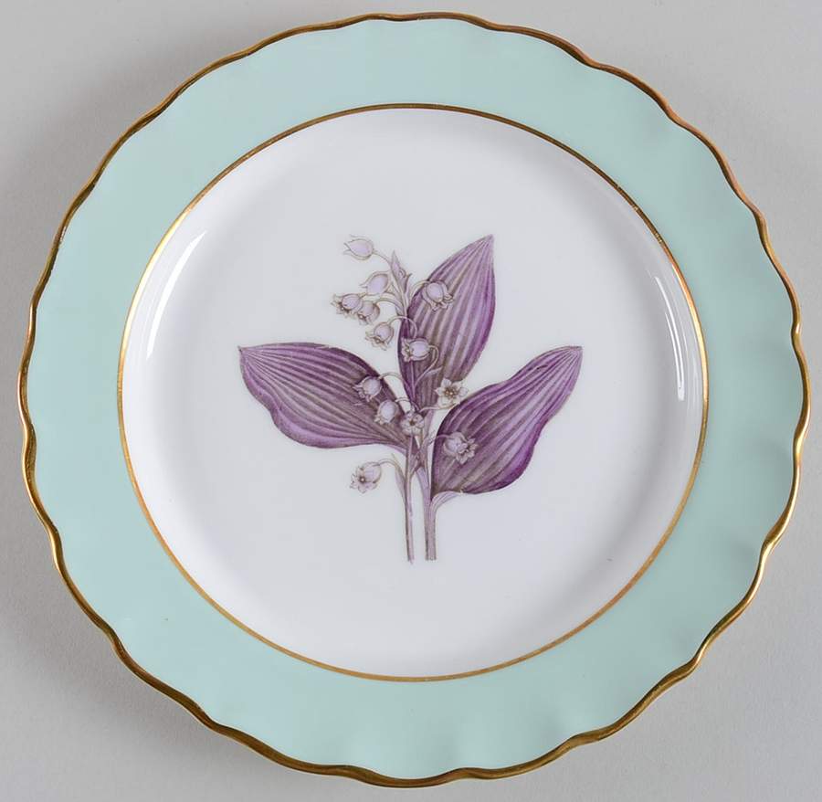 Z2091 (Scalloped) Luncheon Plate by Royal Worcester-1