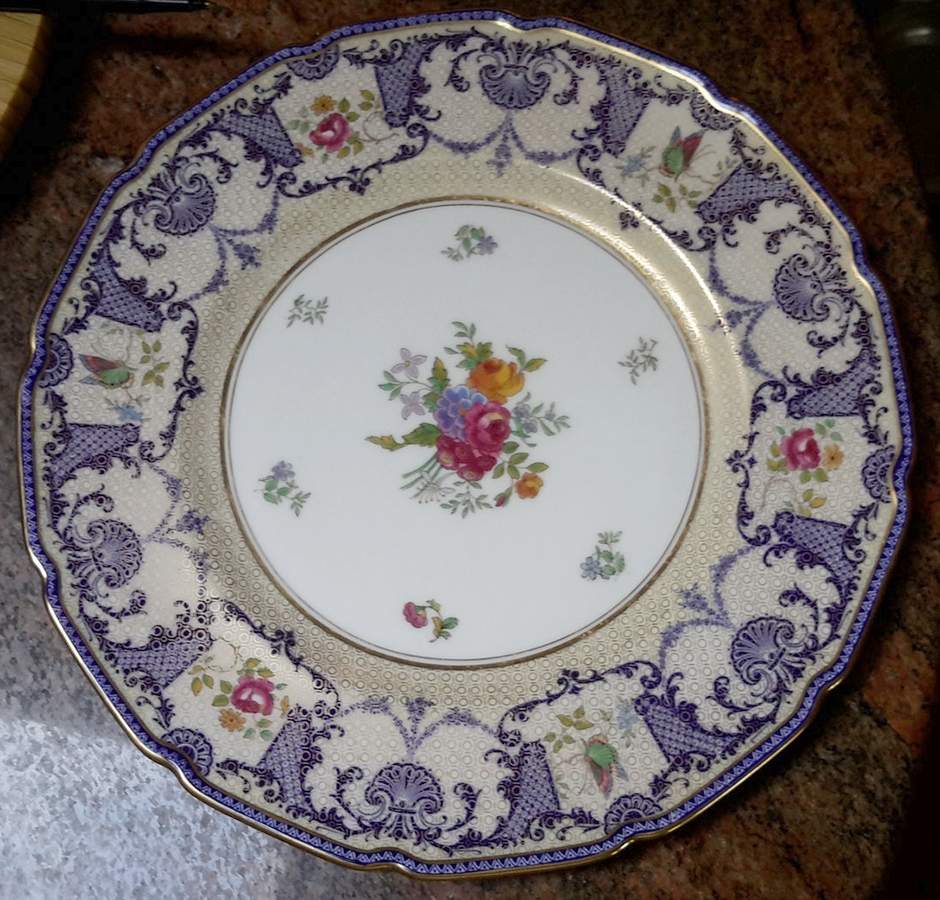 Ra9923 Dinner Plate by Royal Doulton-1