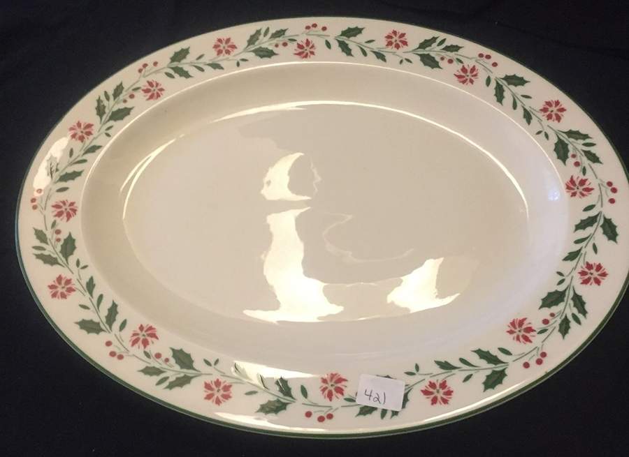 RVA92 13" Oval Serving Platter by Royal Vale-1