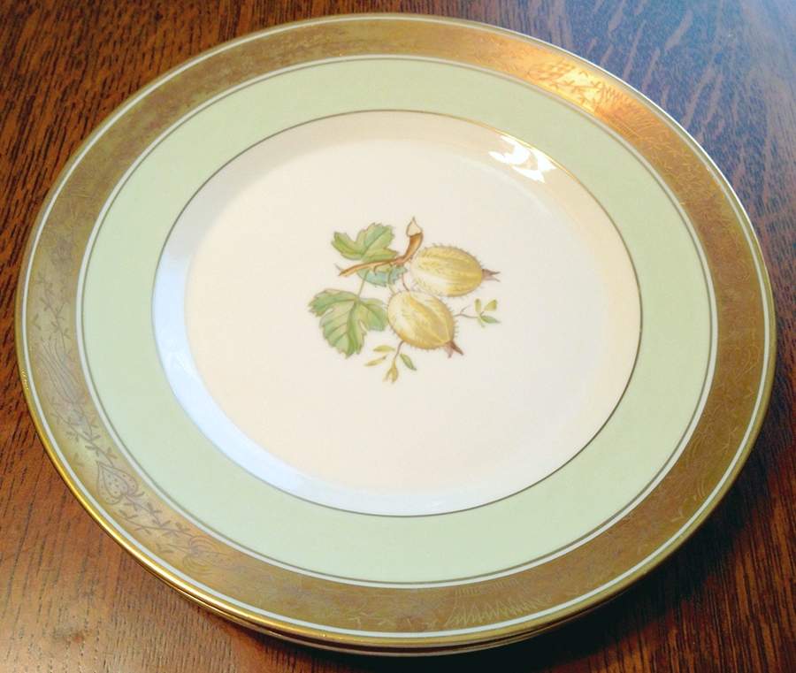 1151 Luncheon Plate by Royal Copenhagen-1