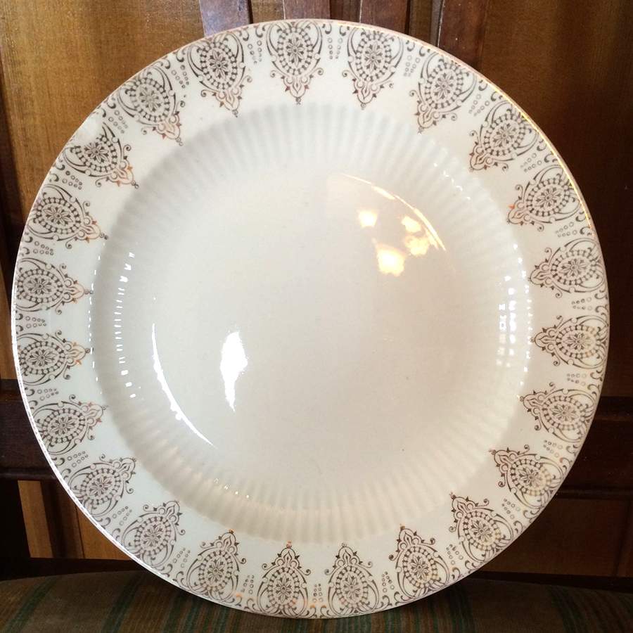 RYL396 Dinner Plate by Royal (USA)-1