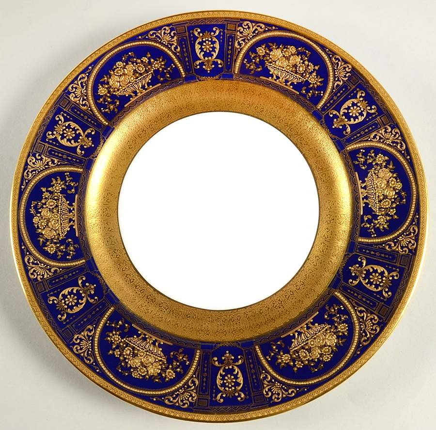Bb590 Dinner Plate by Royal Doulton-1