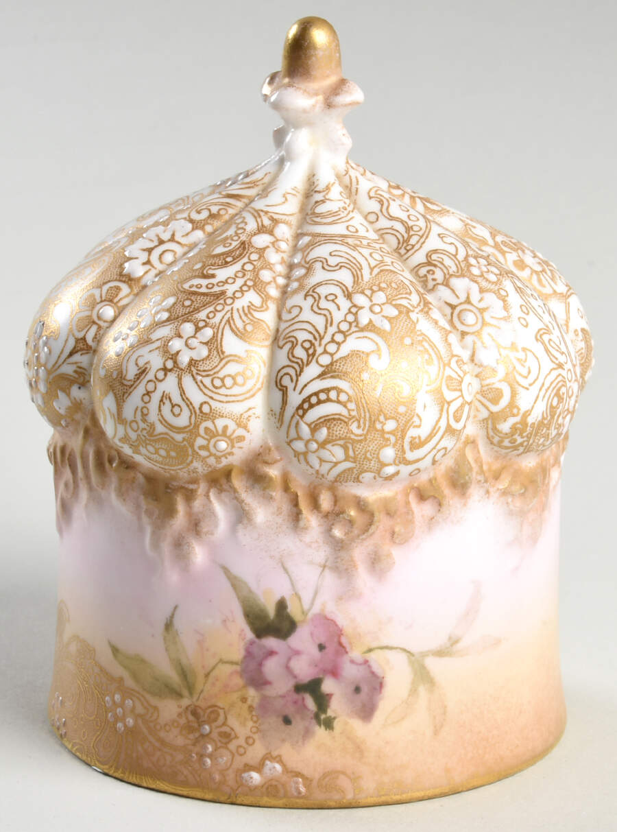 C4750 Lid for Match Box by Royal Doulton-1