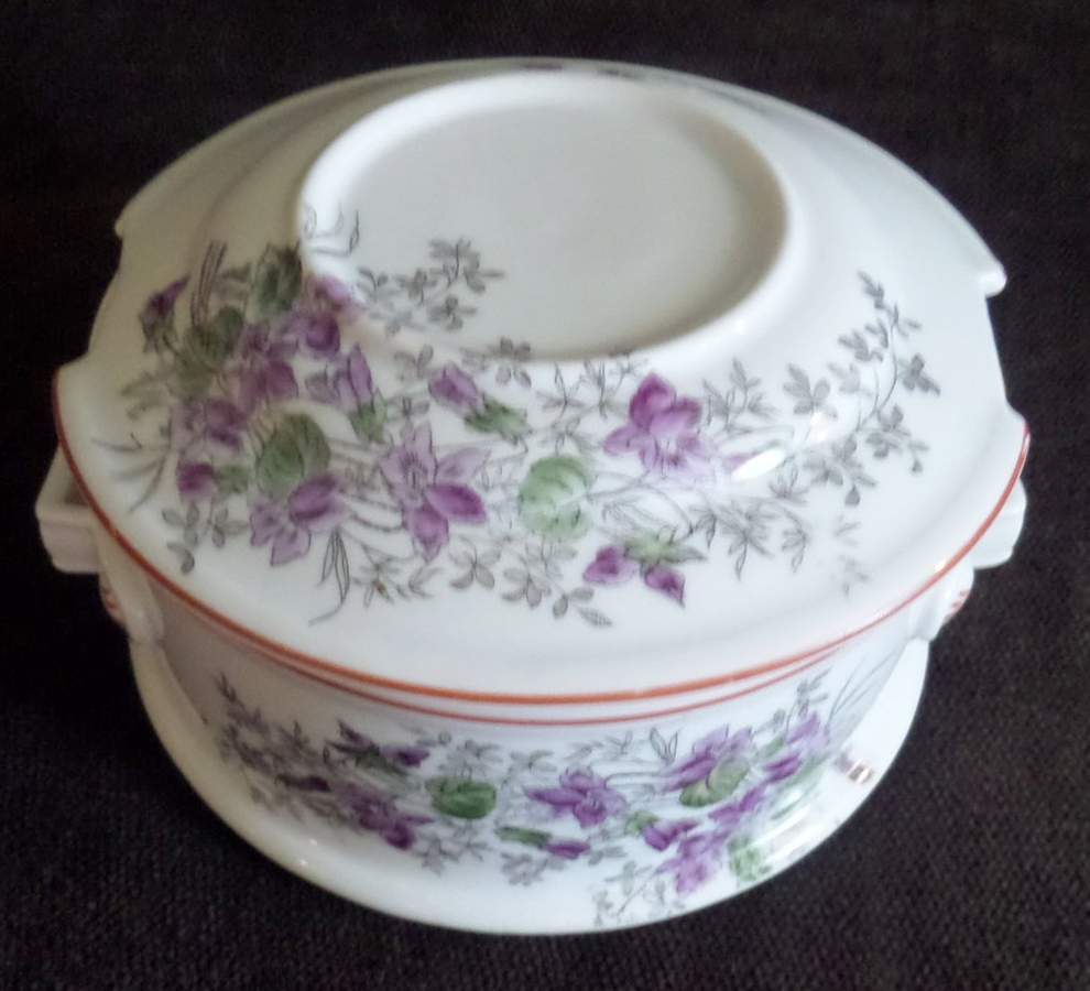 7392 2 Qt Round Covered Casserole by Richter, Fenkl & Hahn-1