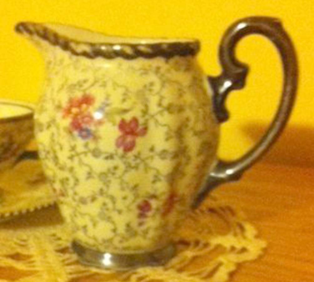 RUW37 Creamer by Rudolf Wachter-1