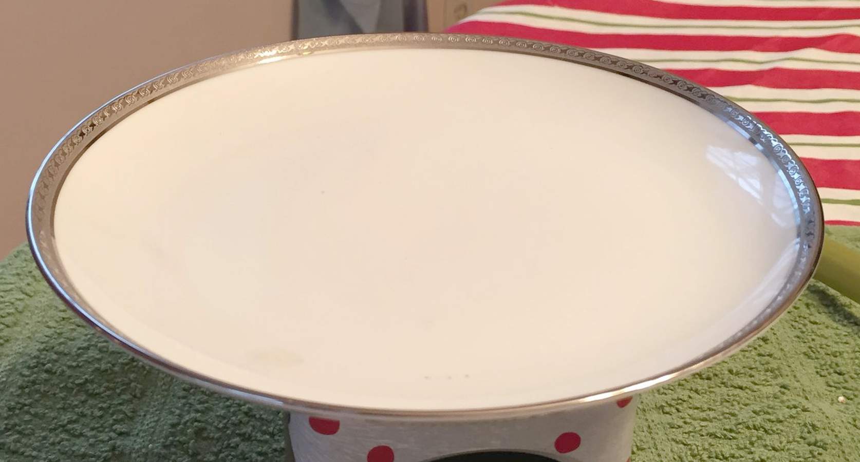 ROT344 Salad Plate by Royal Tettau-1