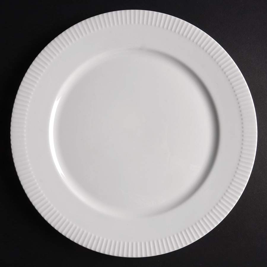 Pie Crust Dinner Plate by Roscher & Co-1