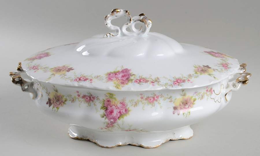 R3062 Oval Covered Vegetable by Rosenthal - Continental-1
