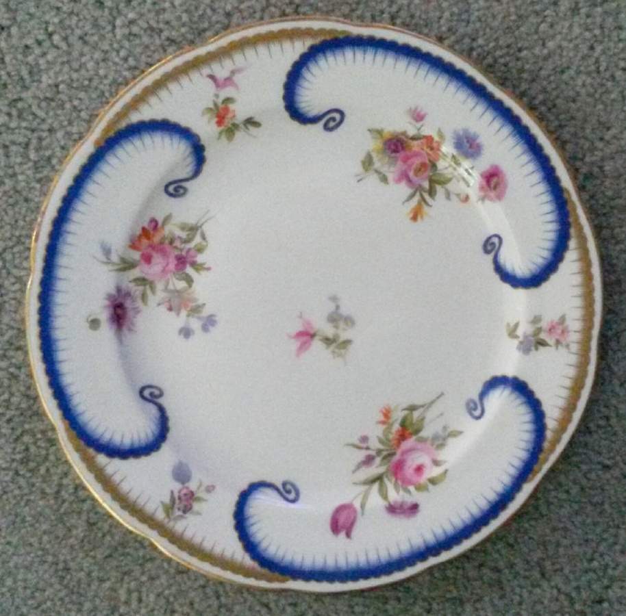 ROC259 Dinner Plate by Royal Cauldon-1