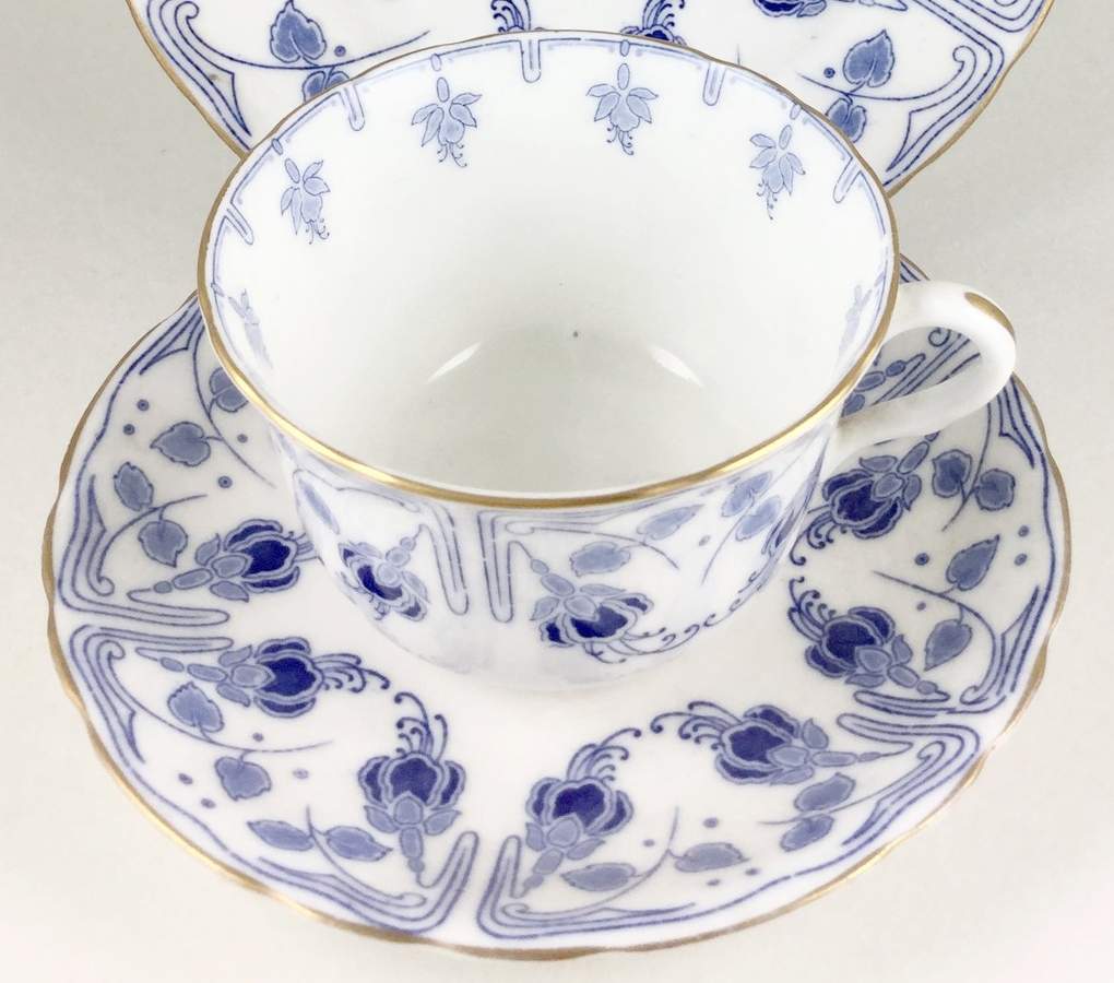 Fuschia Flat Cup & Saucer Set by Royal Doulton-1