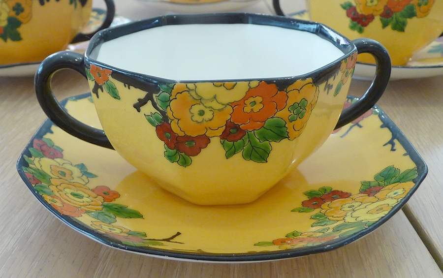 H2625 Flat Bouillon Cup & Saucer by Royal Doulton-1