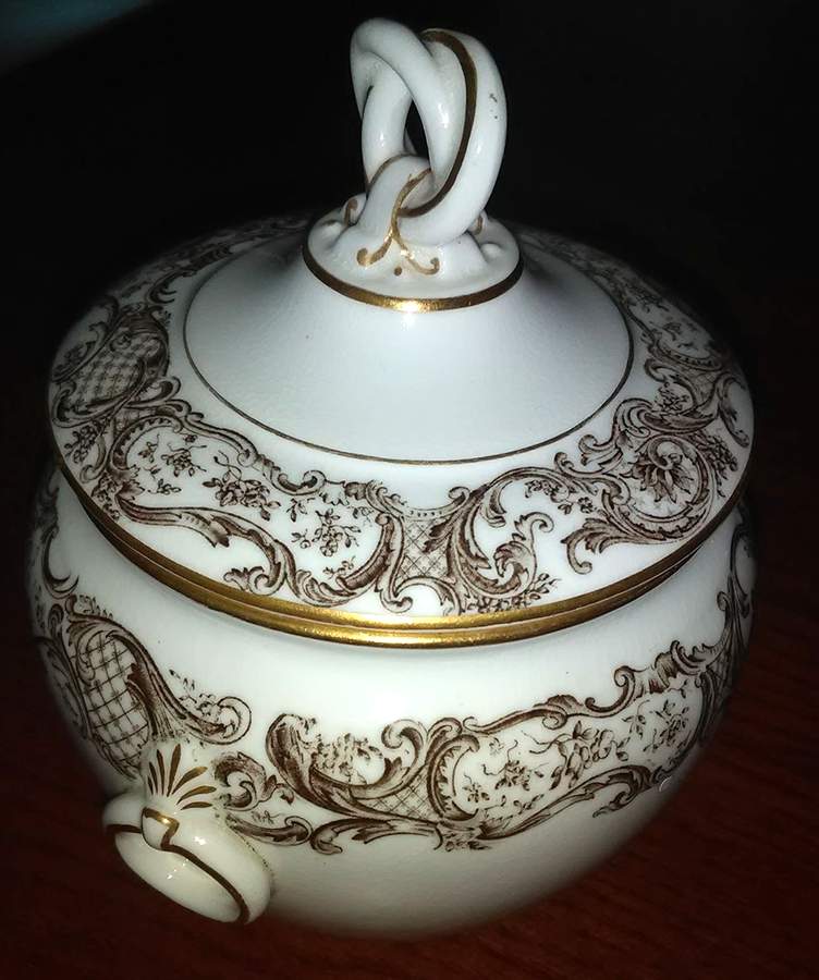 W4177 Sugar Bowl & Lid by Royal Worcester-1