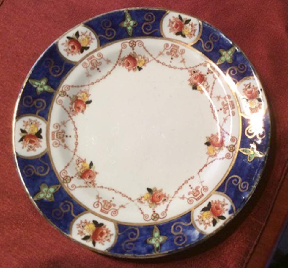 ROA307 Salad Plate by Royal Albert-1