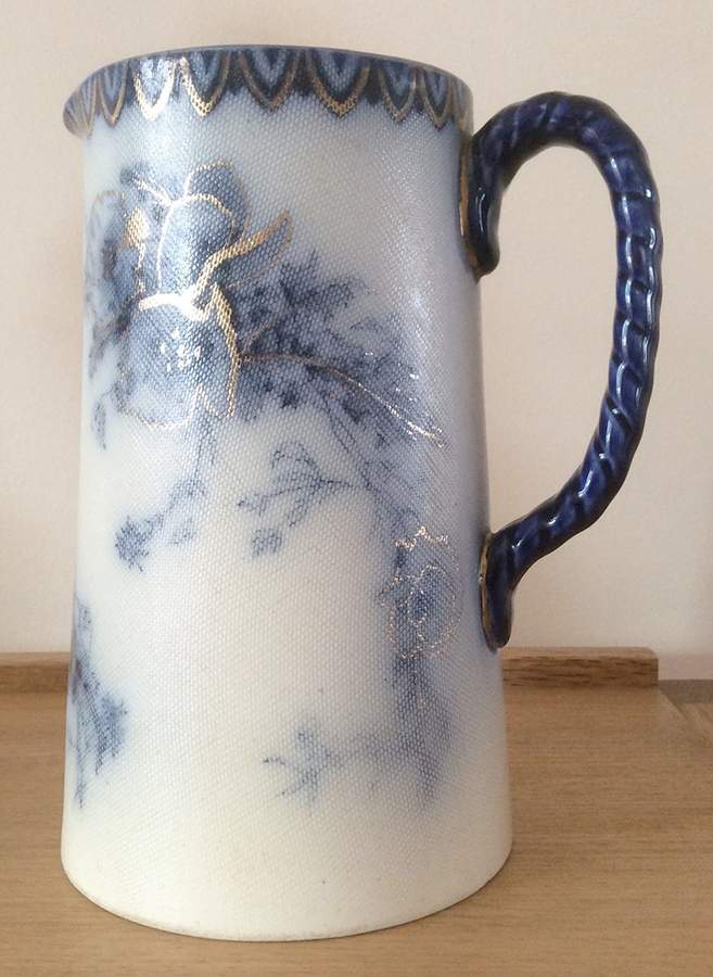 B837 Jug by Royal Doulton-1