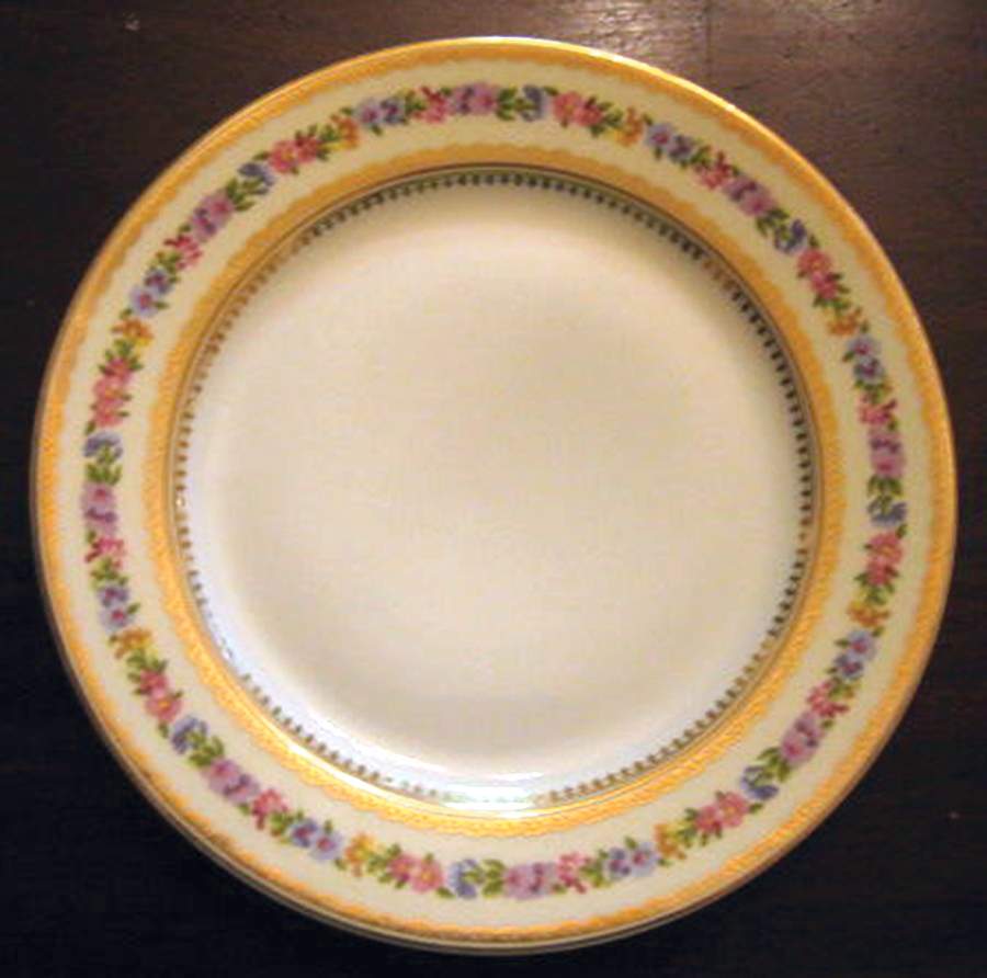 RYD114 Dinner Plate by Raynaud-1