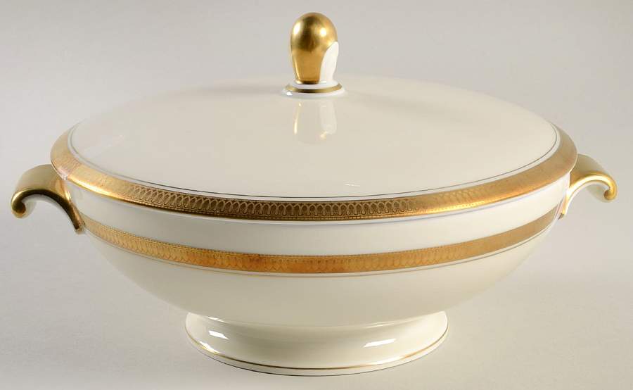 5169 (Cream Background) Round Covered Vegetable by Rosenthal - Continental-1