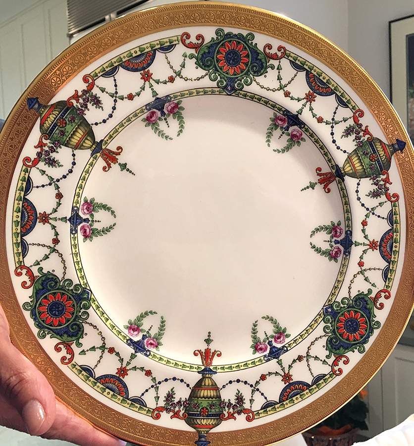 ROC260 Dinner Plate by Royal Cauldon-1