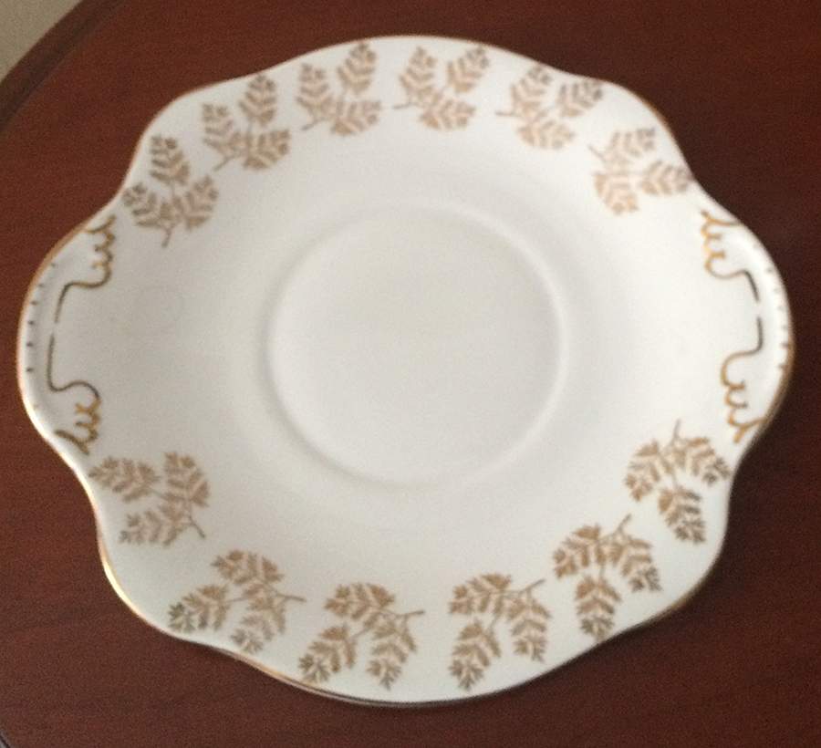 RTA66 Handled Cake Plate by Royal Tara-1