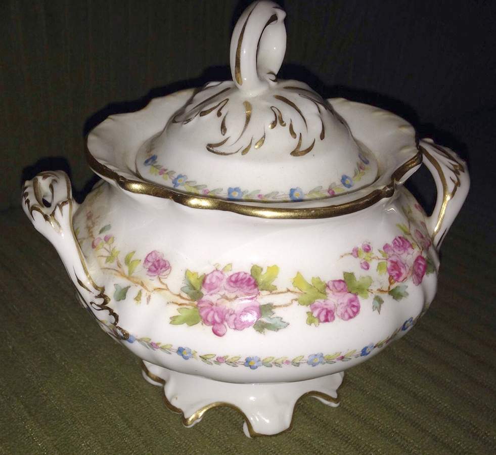 N4739 Sugar Bowl & Lid by Royal Cauldon-1