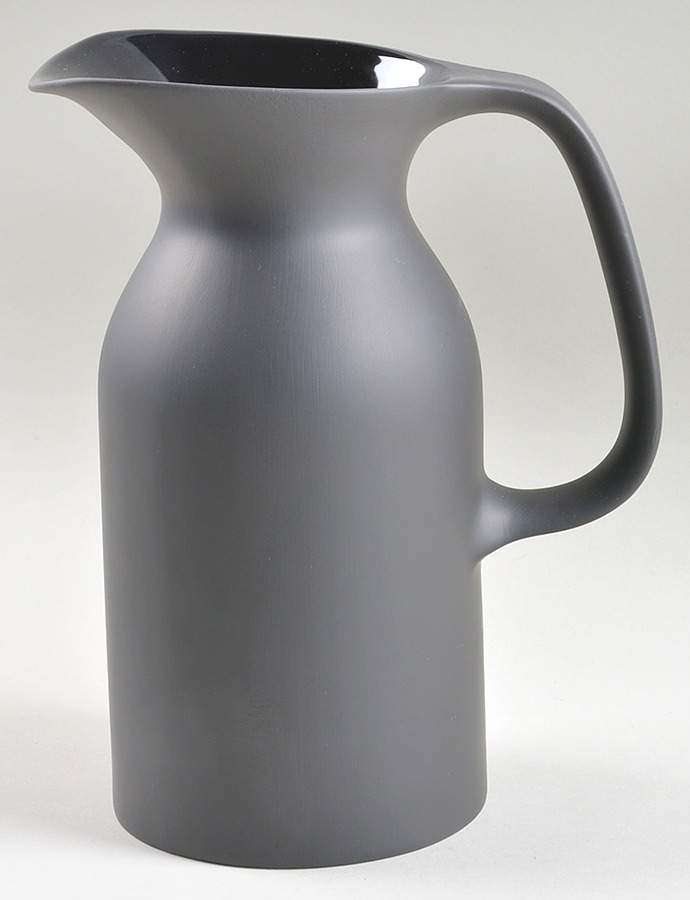Olio 38 Oz Pitcher by Royal Doulton-1