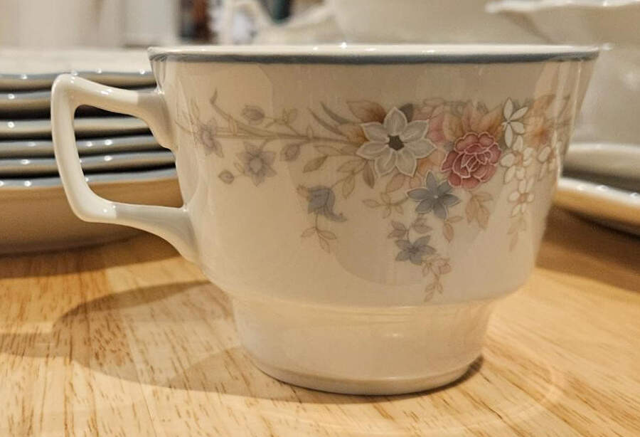ROK47 Flat Cup by Royal Kent (England)-1