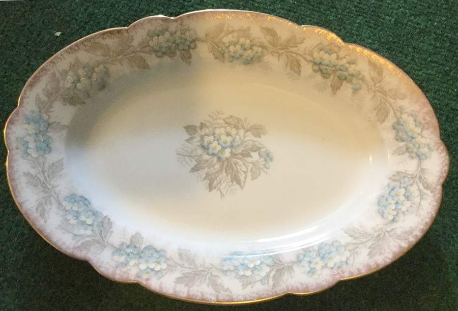 RDN246 14" Oval Serving Platter by M Redon-1