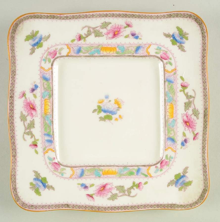 RD392 Square Cake Plate by Royal Doulton-1