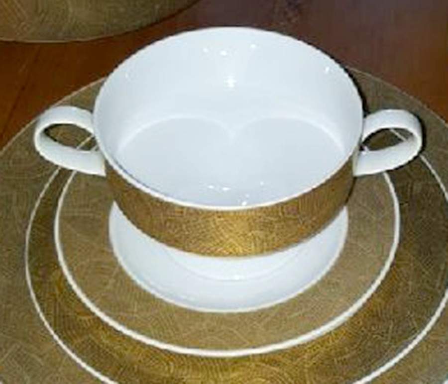 R3085 Footed Cream Soup Bowl & Saucer Set by Rosenthal - Continental-1
