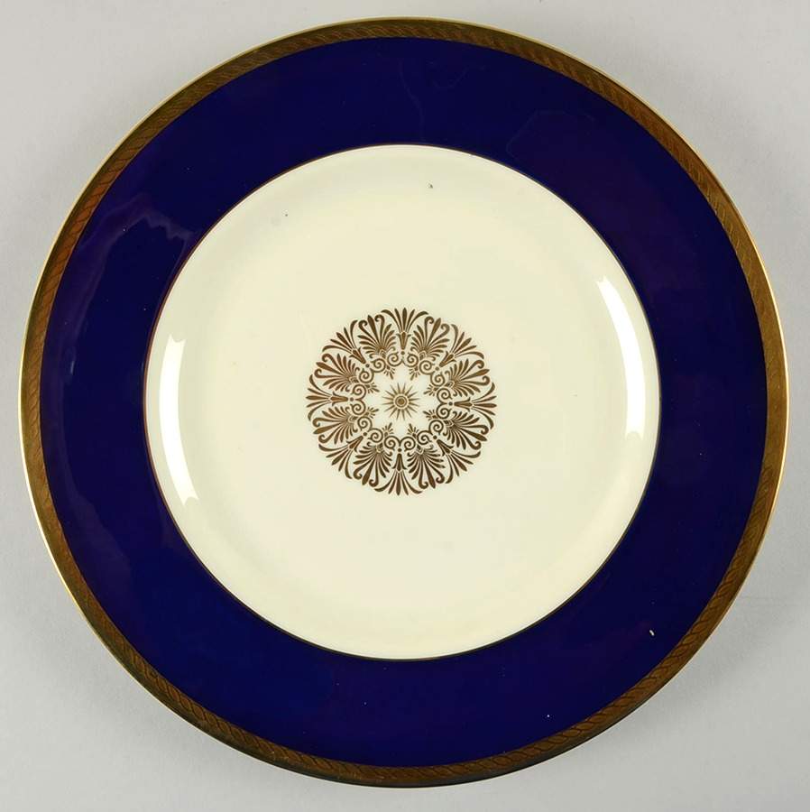RCH58 Dinner Plate by Royal Chelsea-1