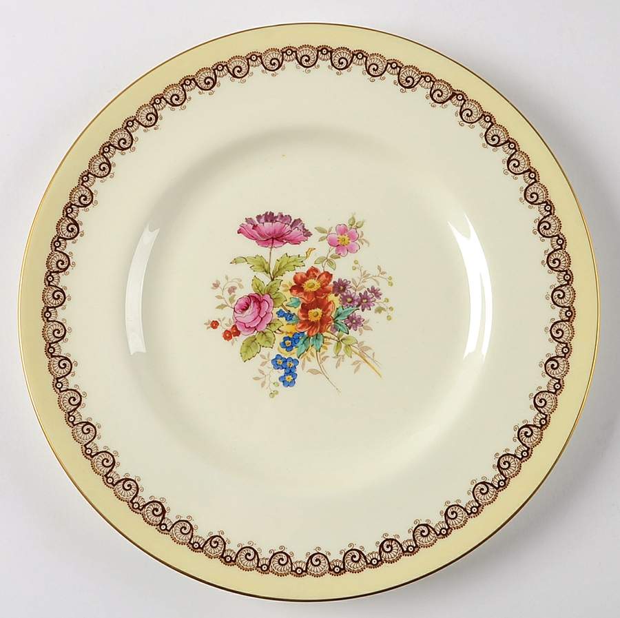RD395 Dinner Plate by Royal Doulton-1
