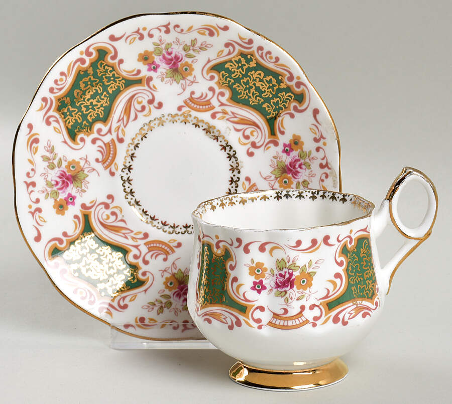 RIA116 Footed Cup & Saucer Set by Rosina-Queens-1