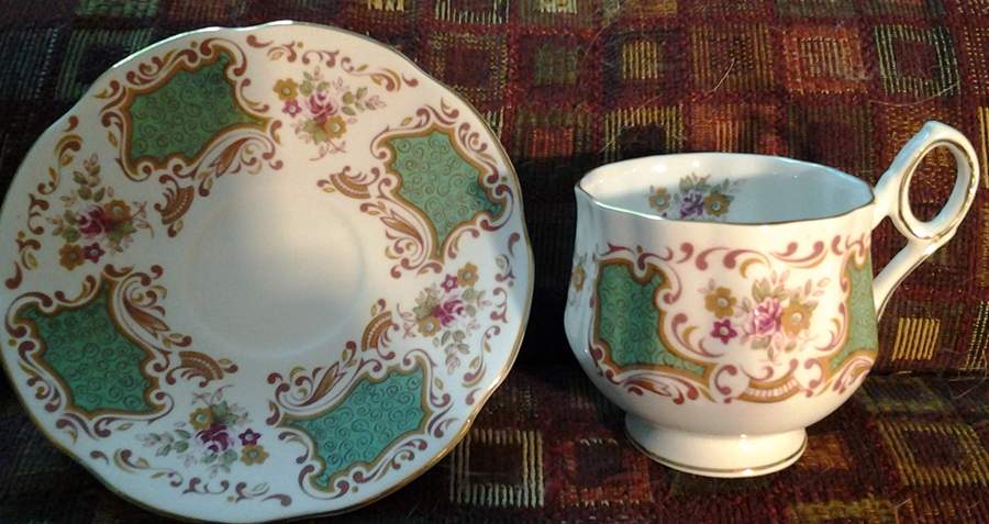 RIA116 Footed Cup & Saucer Set by Rosina-Queens-1