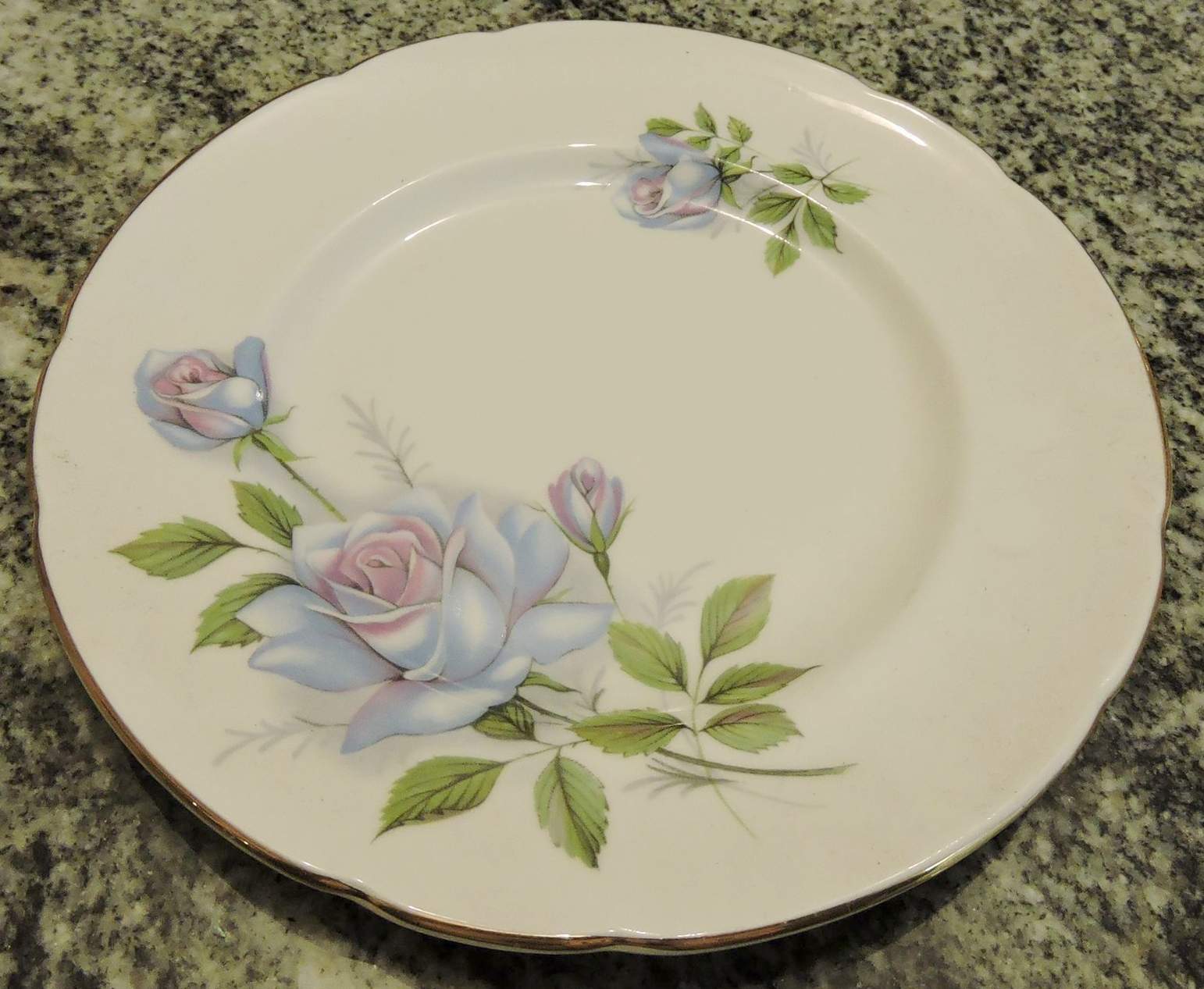 923 (Wide and Narrow Scallops) Bread & Butter Plate by Royal Standard-1