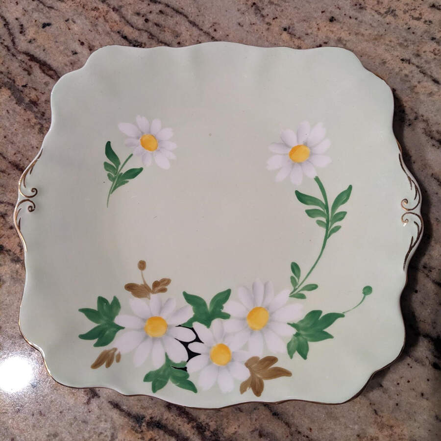 845b Square Handled Cake Plate by Roslyn (England)-1