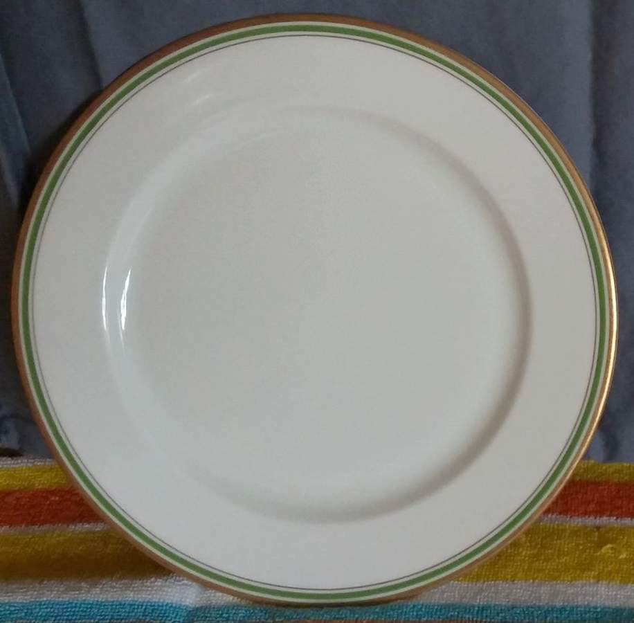 L6194 Dinner Plate by Royal Cauldon-1