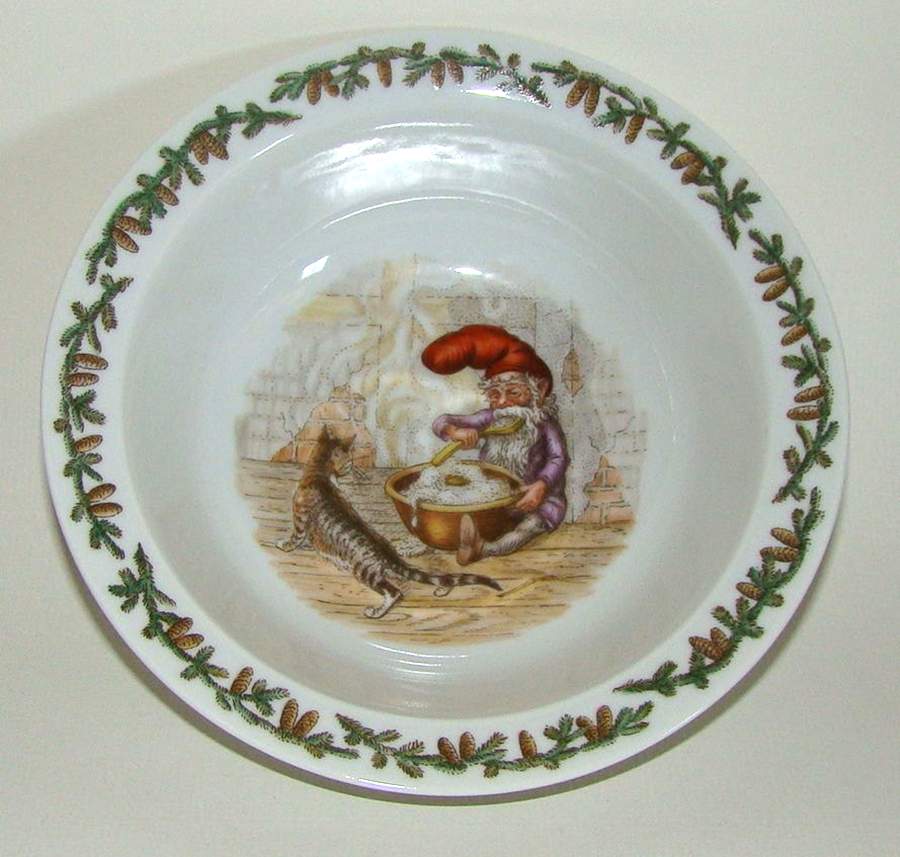 RCO44 Rim Cereal Bowl by Royal Copenhagen-1