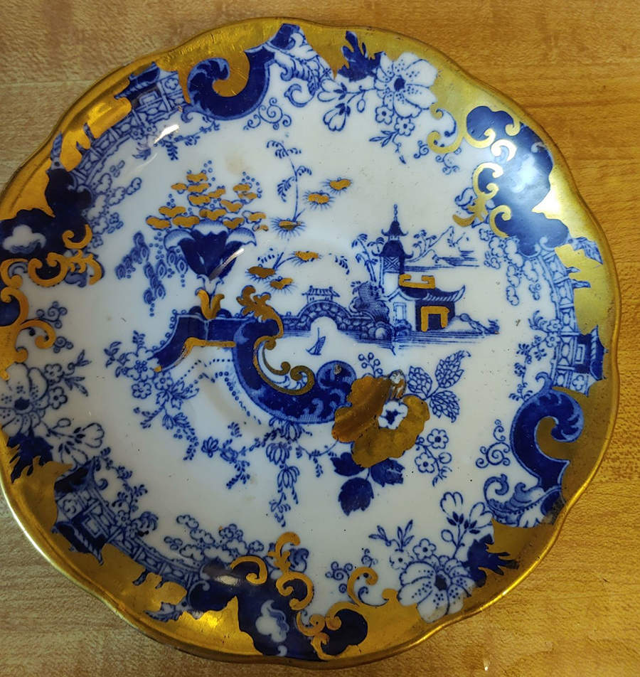 ROA312 Bread & Butter Plate by Royal Albert-1