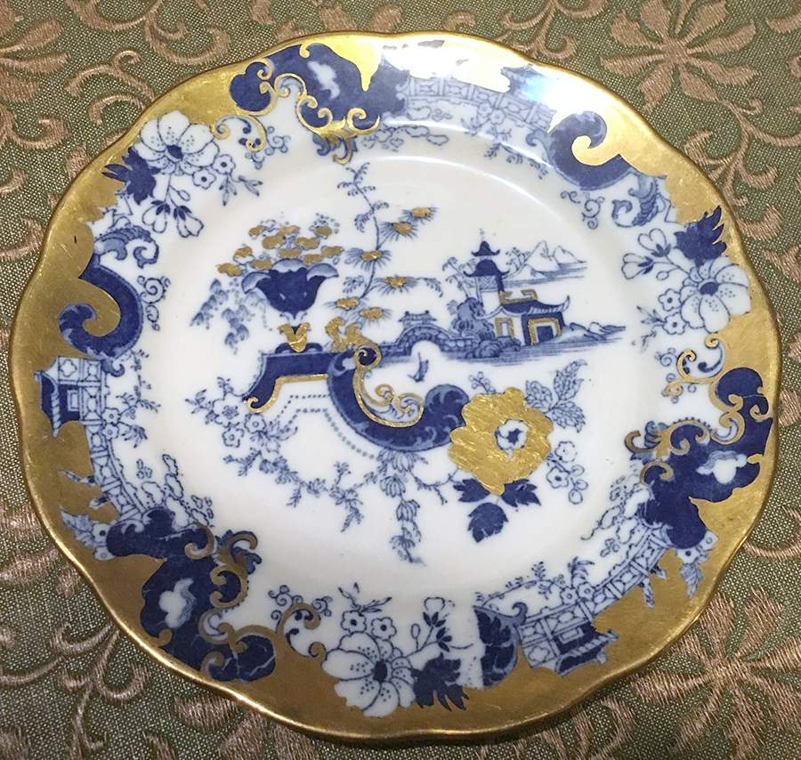 ROA312 Dinner Plate by Royal Albert-1