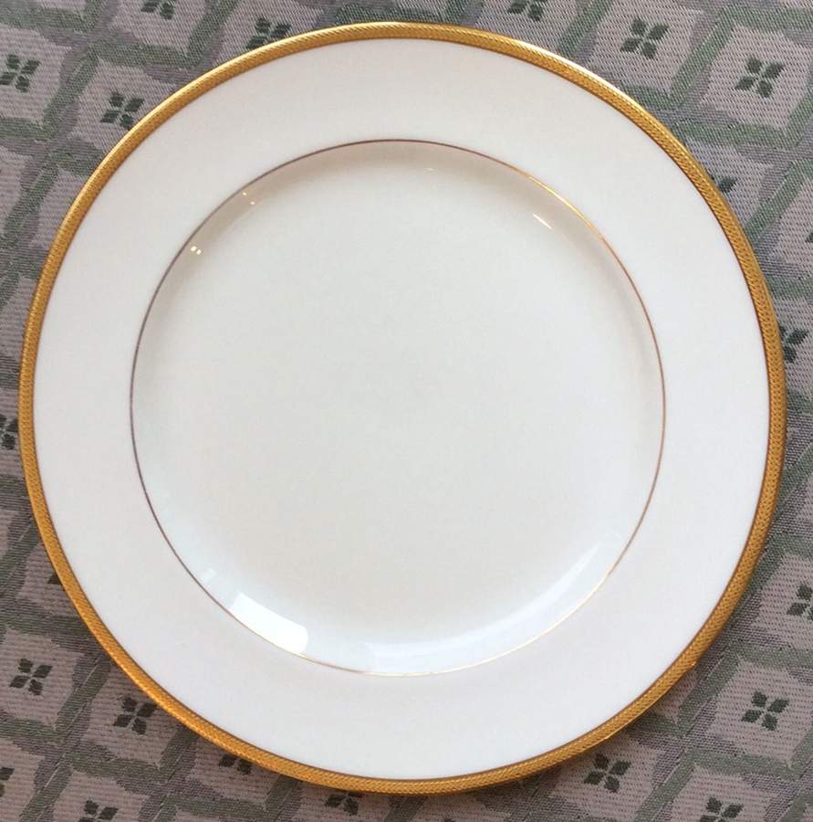 E5771 Dinner Plate by Royal Doulton-1