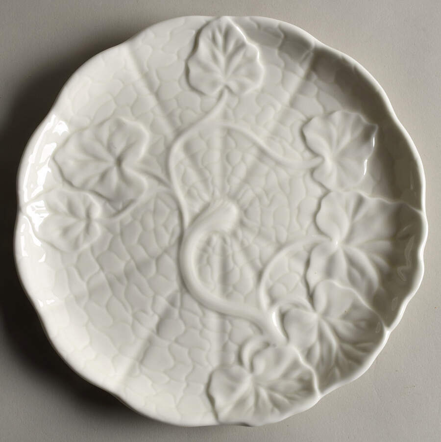 3568 Luncheon Plate by Royal Worcester-1