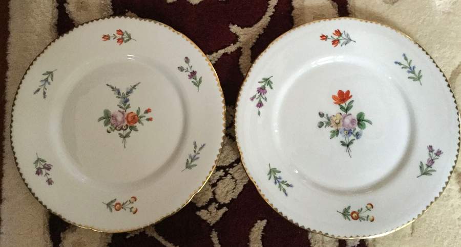 RCO45 Dinner Plate by Royal Copenhagen-1