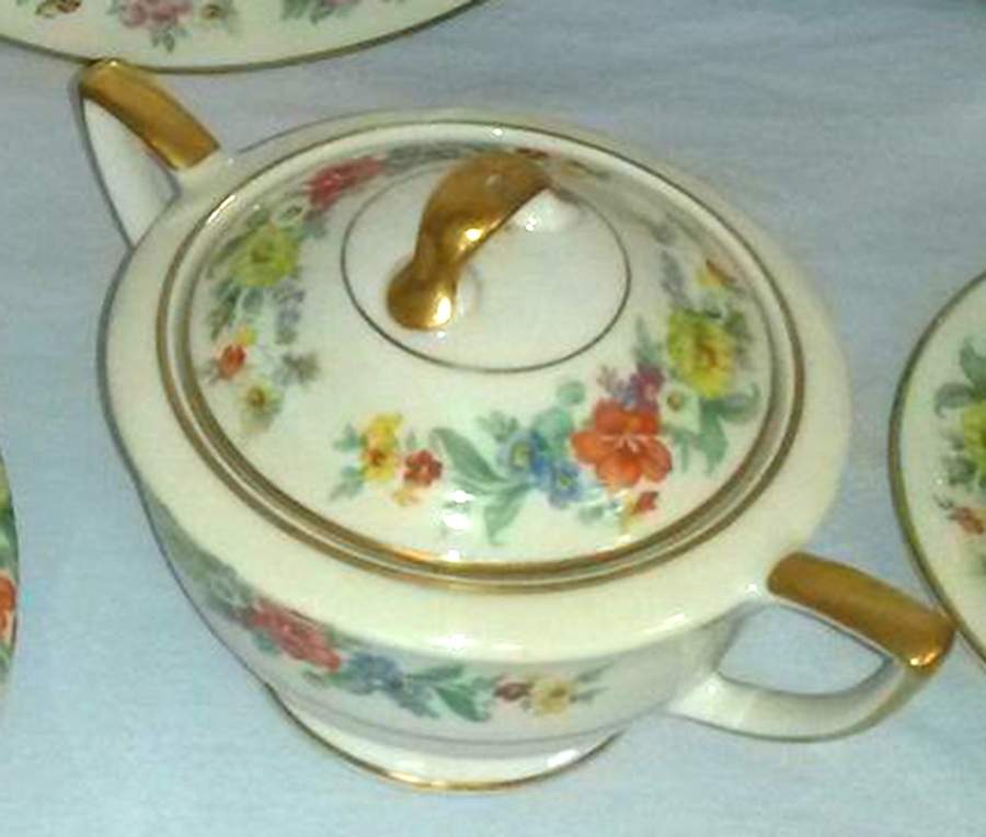 Oinna Sugar Bowl & Lid by Royal Jackson-1