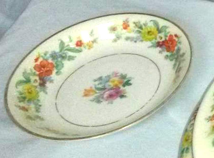 Oinna Fruit/Dessert (Sauce) Bowl by Royal Jackson-1