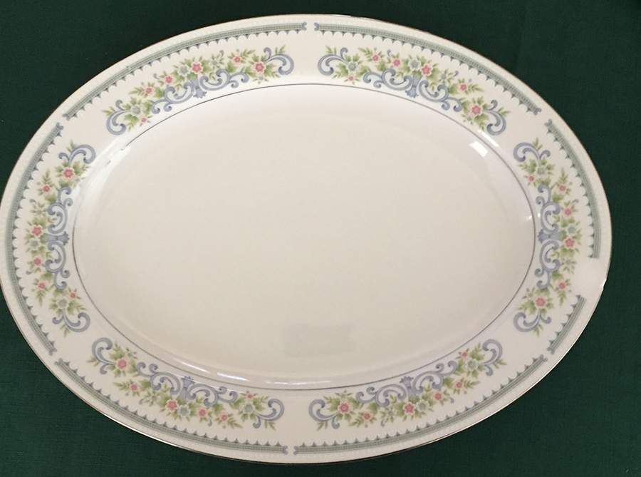 Jardine 12" Oval Serving Platter by Royal Gallery-1