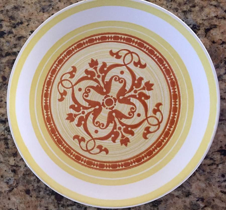 RYL404 Dinner Plate by Royal (USA)-1