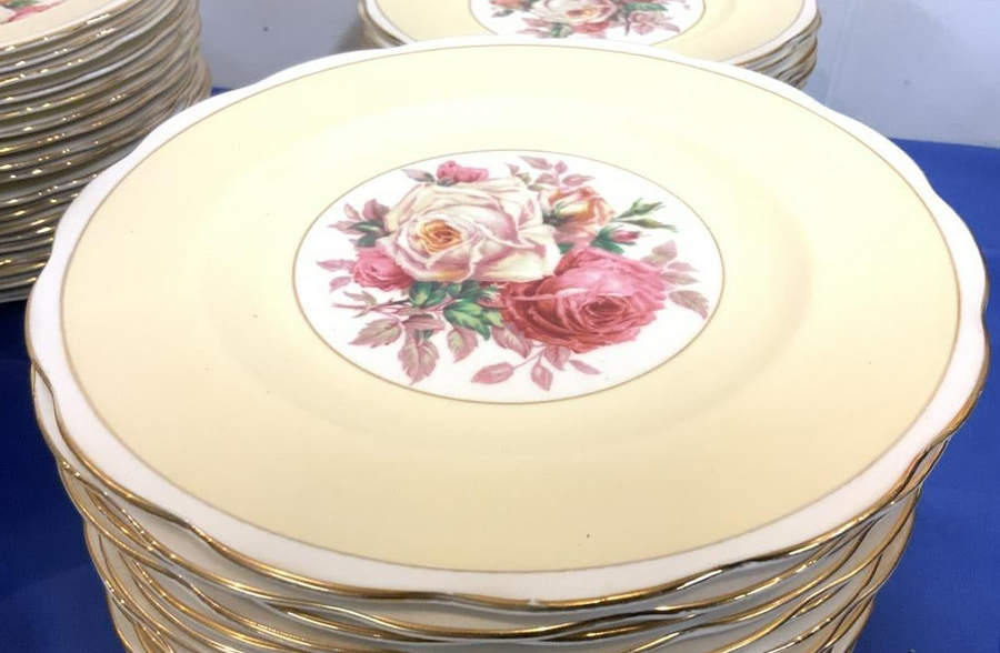 ROA318 Salad Plate by Royal Albert-1