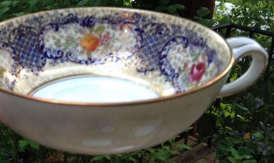 H3319 Flat Cream Soup Bowl by Royal Doulton-1