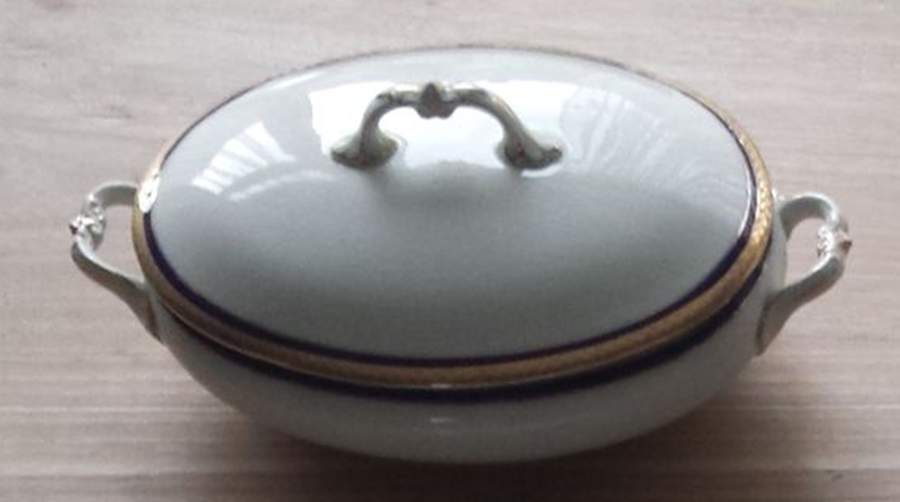 4524 Oval Covered Vegetable by Ridgway (Ridgways)-1