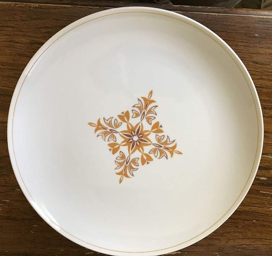 Bolero Dinner Plate by Rose (Japan)-1
