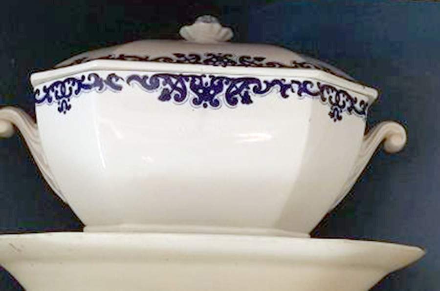 Tudor Blue Tureen &  Lid by Ridgway (Ridgways)-1